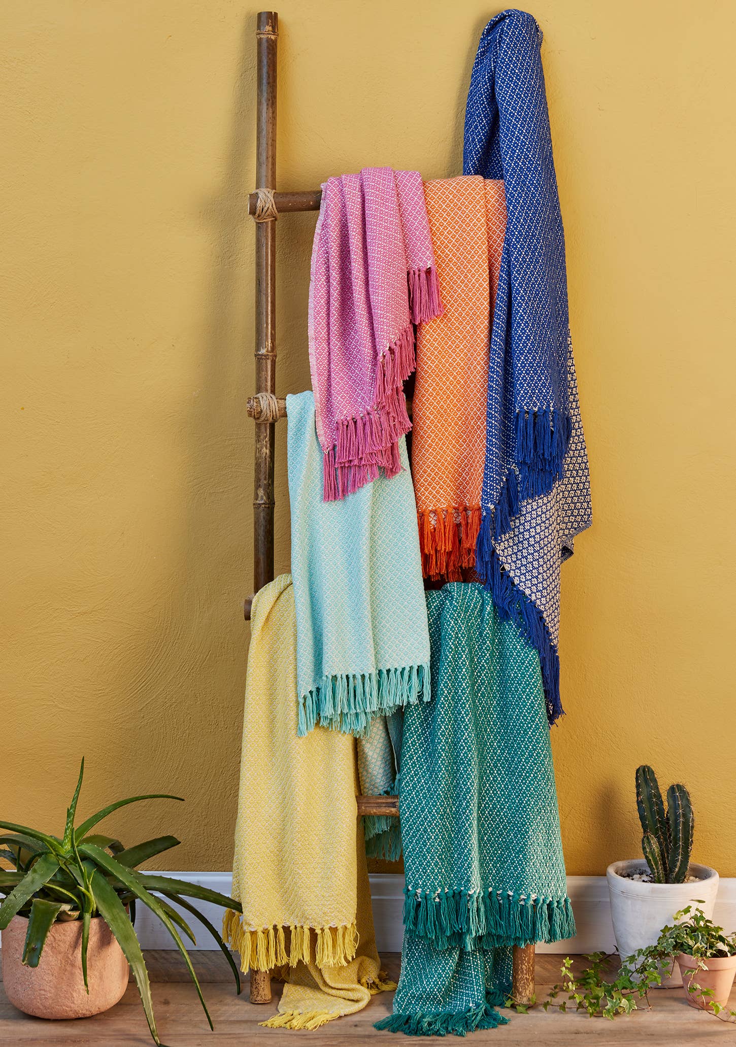 Beautiful recycled cotton throw